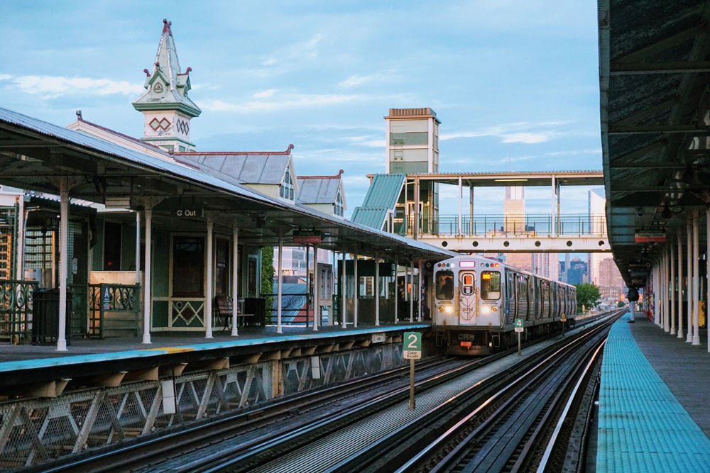 chicago-train